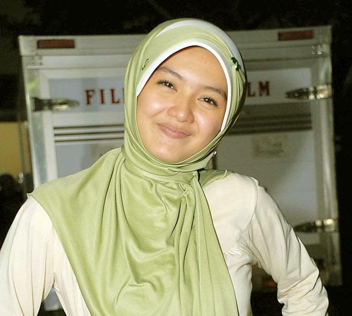Opinion artis indo oral sex Artis indo oral sex really. All